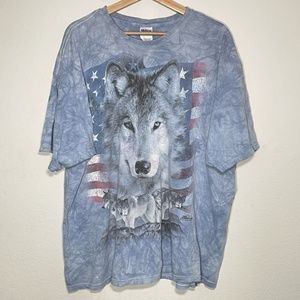 VTG The Mountain Michael Mcclain Blue Tie Dye Wolf Flag Gildan T Shirt Size 2XL